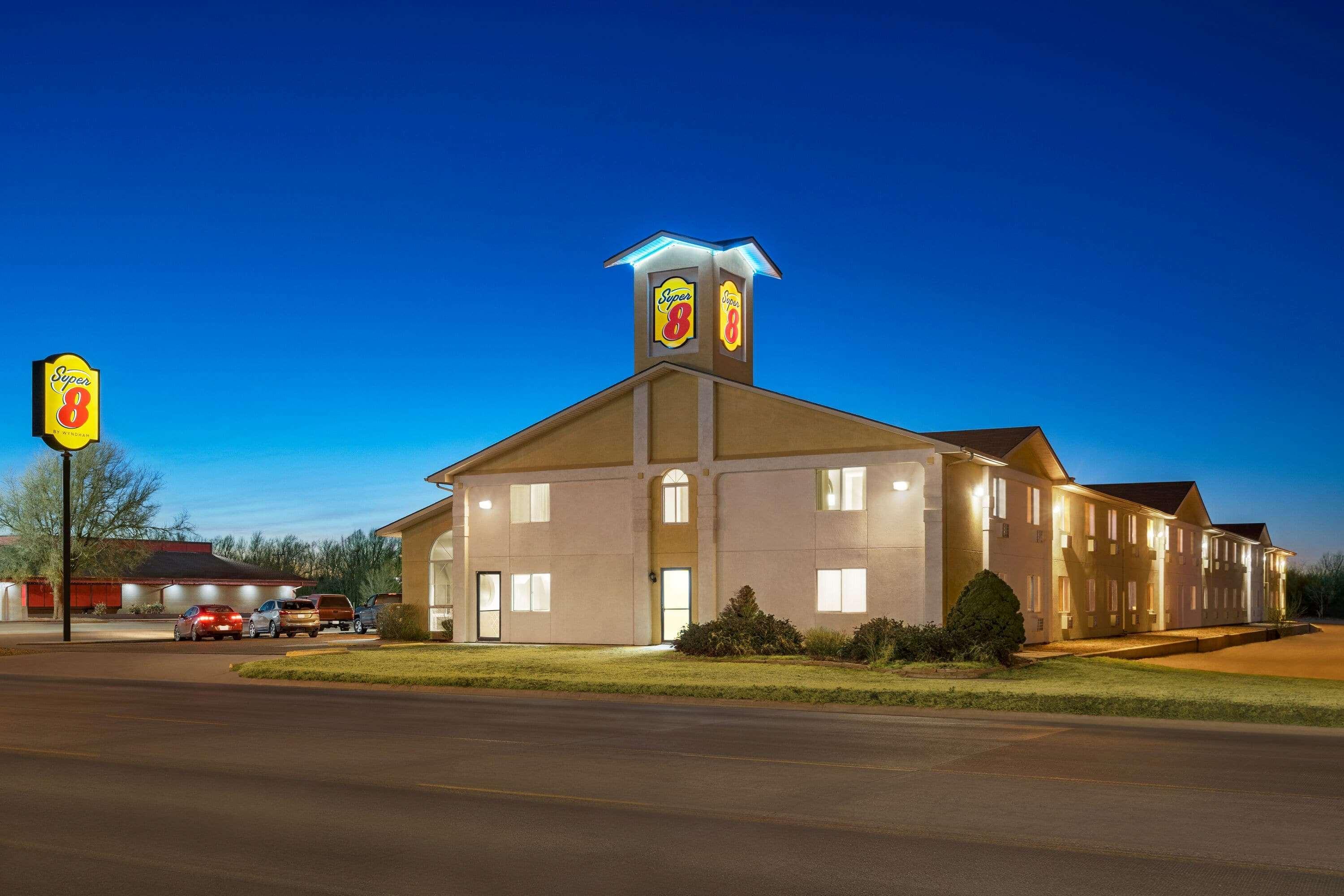 Hotel Super 8 By Wyndham Liberal Ks Zewnętrze zdjęcie